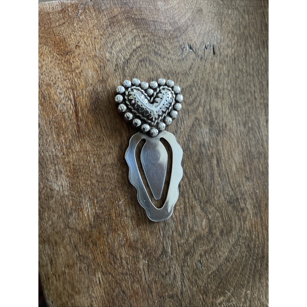 Brighton Hobnail HEART Silver Peened Edge Small Heart Book Marker